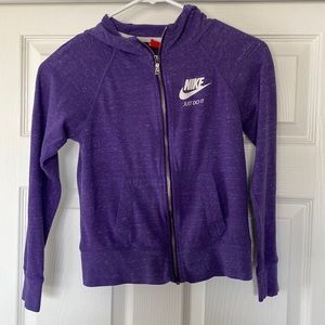 Girls Nike zip up hoodie